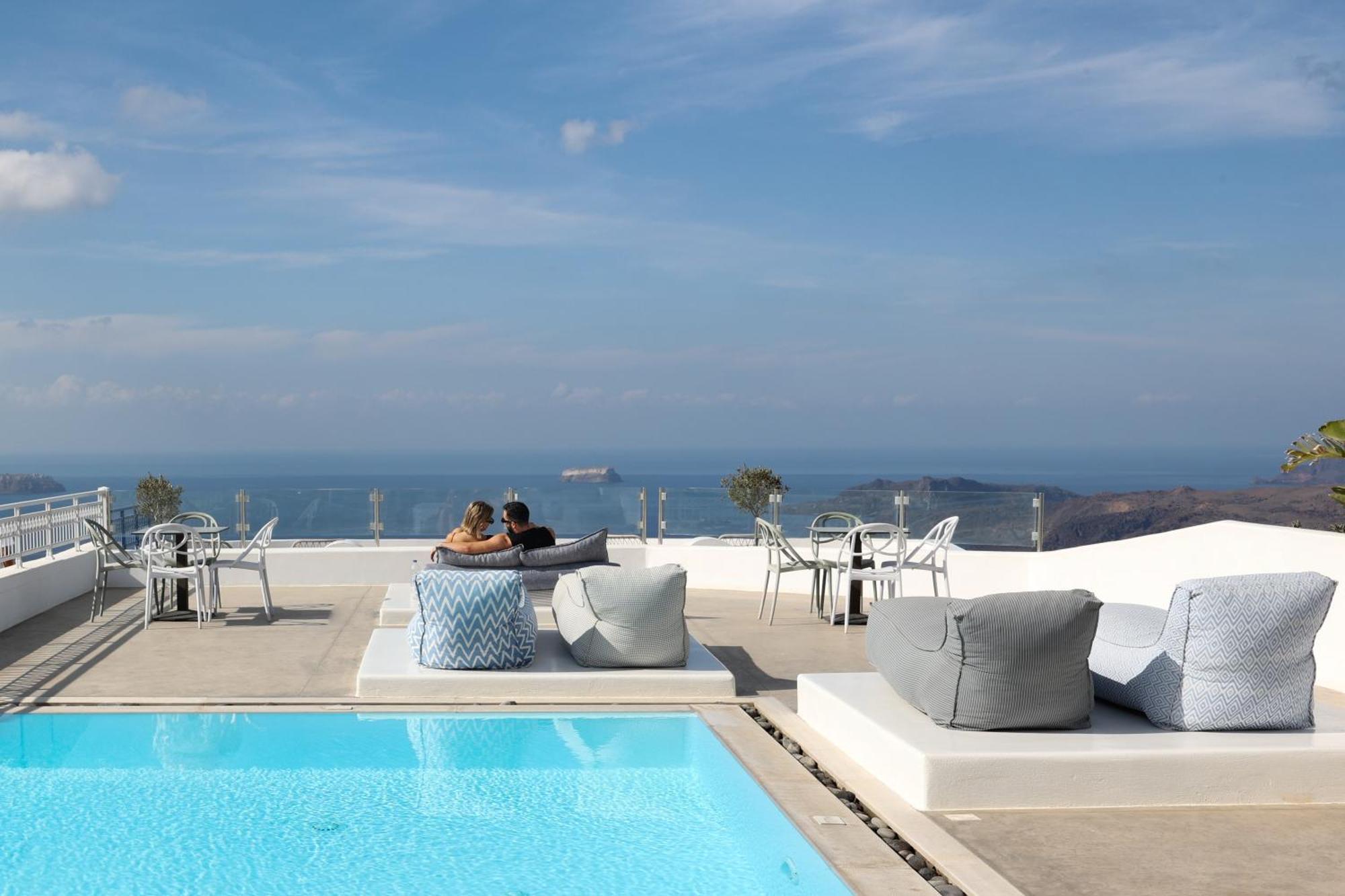 Amity Suites - Adults Only Fira  Bagian luar foto